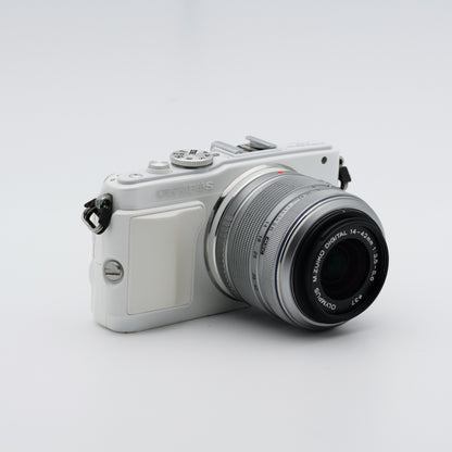 OLYMPUS PEN Lite E-PL6 M.ZUIKO DIGITAL 14-42mm F3.5-5.6 ホワイト ミラーレス一眼 オリンパス マイクロフォーサーズマウント