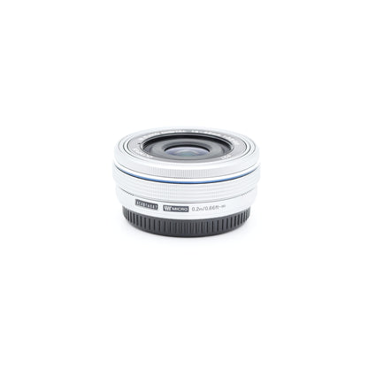 OLYMPUS M.ZUIKO DIGITAL 14-42mm F3.5-5.6 EZ シルバー レンズ オリンパス マイクロフォーサーズマウント