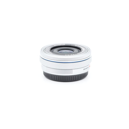 OLYMPUS M.ZUIKO DIGITAL 14-42mm F3.5-5.6 EZ シルバー レンズ オリンパス マイクロフォーサーズマウント
