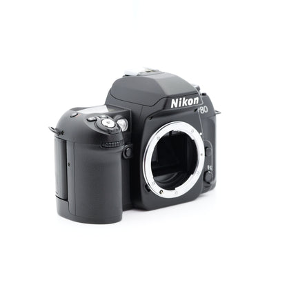 Nikon F80D フィルムカメラ ニコン Fマウント