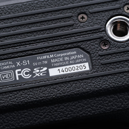 FUJIFILM X-S1 コンパクトデジタルカメラ フジフイルム