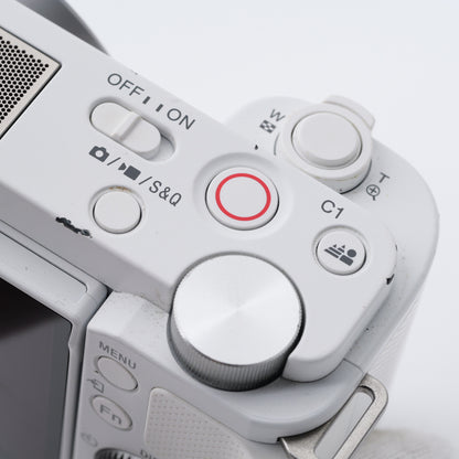SONY VLOGCAM ZV-E10 ホワイト ミラーレス一眼 ソニー Eマウント