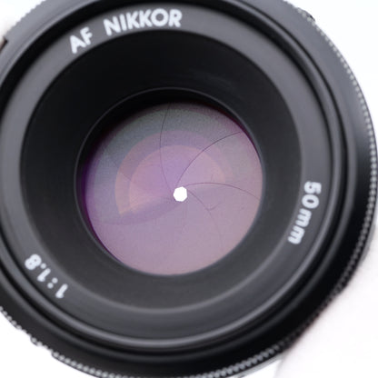 Nikon AF NIKKOR 50mm F1.8 レンズ ニコン Fマウント