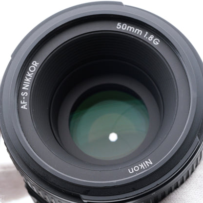 Nikon AF-S NIKKOR 50mm F1.8 G レンズ ニコン Fマウント