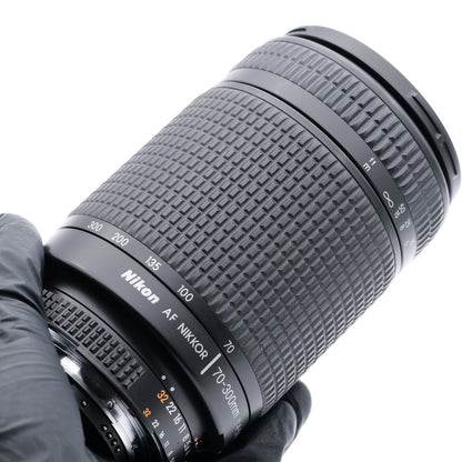 Nikon AF NIKKOR 70-300mm F4-5.6 D レンズ ニコン Fマウント