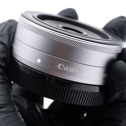 Canon   EF-M 22mm F2 STM シルバー レンズ キヤノン EF-Mマウント