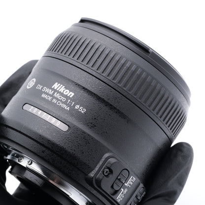 Nikon AF-S DX NIKKOR 40mm F2.8 G Micro レンズ ニコン Fマウント