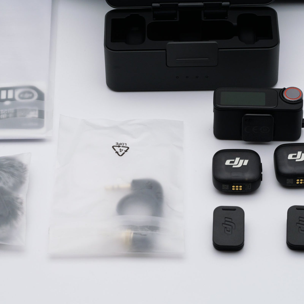 DJI MIC 3（2 TX + 1 RX + 充電ケース）ワイヤレスマイク ディージェイアイ