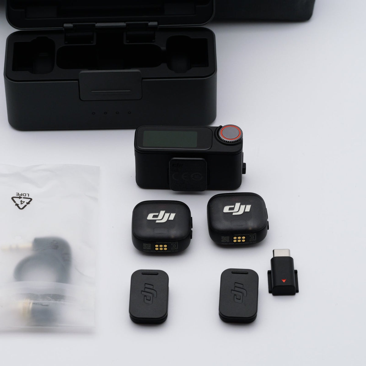 DJI MIC 3（2 TX + 1 RX + 充電ケース）ワイヤレスマイク ディージェイアイ