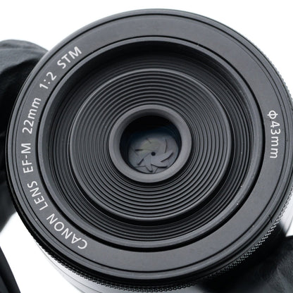 Canon EF-M 22mm F2 STM シルバー レンズ キヤノン EF-Mマウント