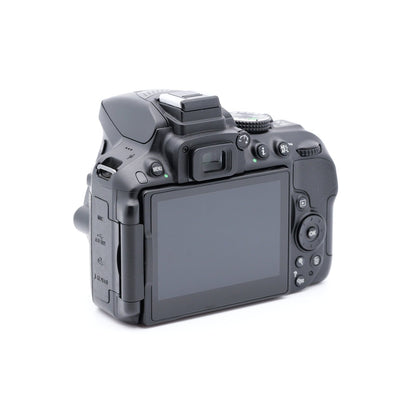 Nikon D5300 ブラック デジタル一眼レフ ニコン Fマウント
