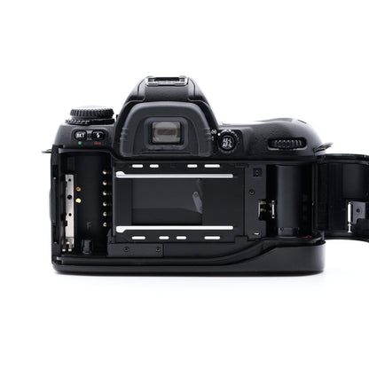 Nikon F80S AF 28-70mm F3.5-4.5 D フィルムカメラ ニコン Fマウント