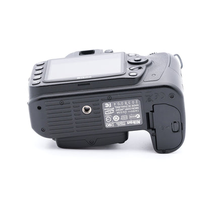 Nikon D90 デジタル一眼レフ ニコン Fマウント