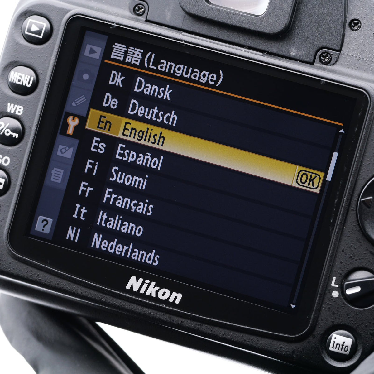 Nikon D90 デジタル一眼レフ ニコン Fマウント