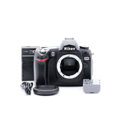 Nikon D70 デジタル一眼レフ ニコン Fマウント