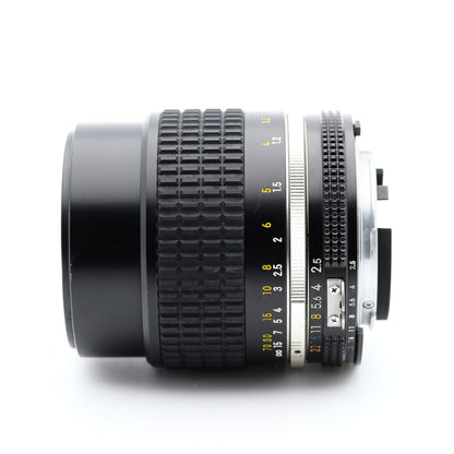 Nikon Ai-S NIKKOR 105mm F2.5 レンズ ニコン Fマウント
