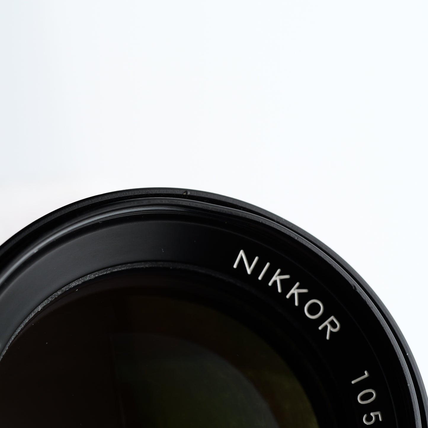 Nikon Ai-S NIKKOR 105mm F2.5 レンズ ニコン Fマウント