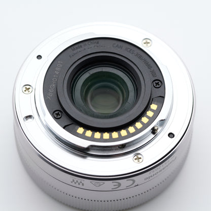 Panasonic LUMIX DMC-GF7 12-32mm F3.5-5.6 ミラーレス一眼 パナソニック マイクロフォーサーズ