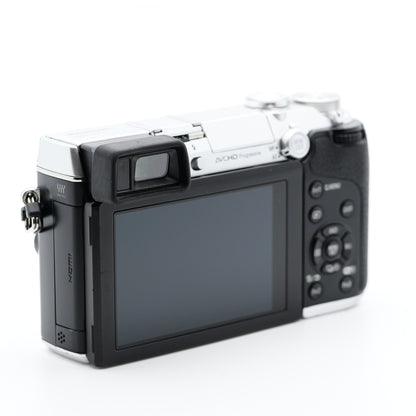 Panasonic LUMIX DMC-GX7 ミラーレス一眼 パナソニック マイクロフォーサーズ