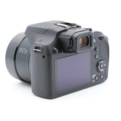 未使用品 Panasonic LUMIX DC-FZ85D コンパクトデジタルカメラ パナソニック