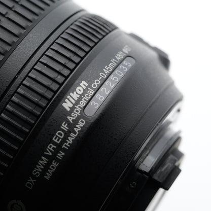 Nikon AF-S DX NIKKOR 18-105mm F3.5-5.6G ED VR レンズ ニコン Fマウント