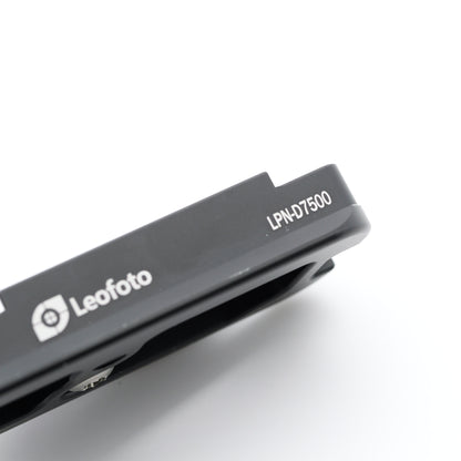 Leofoto LPN-D7500 Nikon D7500用 レオフォト