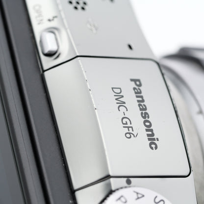 Panasonic DMC-GF6 14-42mm F3.5-5.6 ミラーレス一眼 パナソニック マイクロフォーサーズ