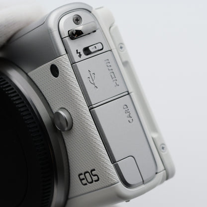 Canon EOS M100 ミラーレス一眼 キヤノン EF-Mマウント