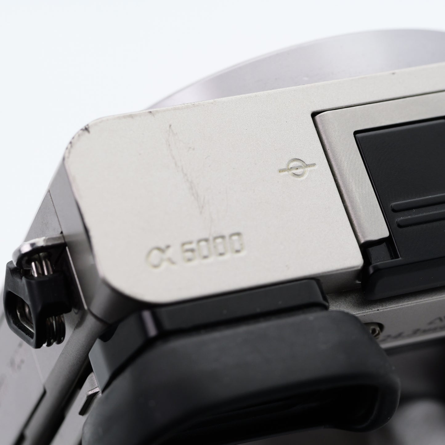 SONY α6000 ILCE-6000 シルバー ミラーレス一眼 ソニー Eマウント