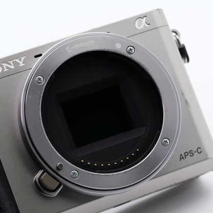 SONY α6000 ILCE-6000 シルバー ミラーレス一眼 ソニー Eマウント