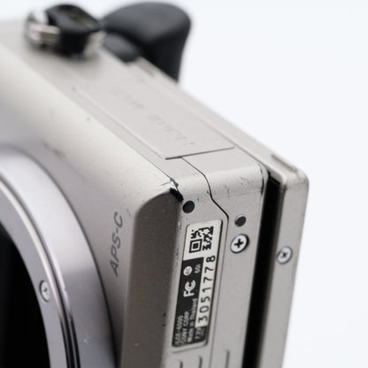 SONY α6000 ILCE-6000 シルバー ミラーレス一眼 ソニー Eマウント