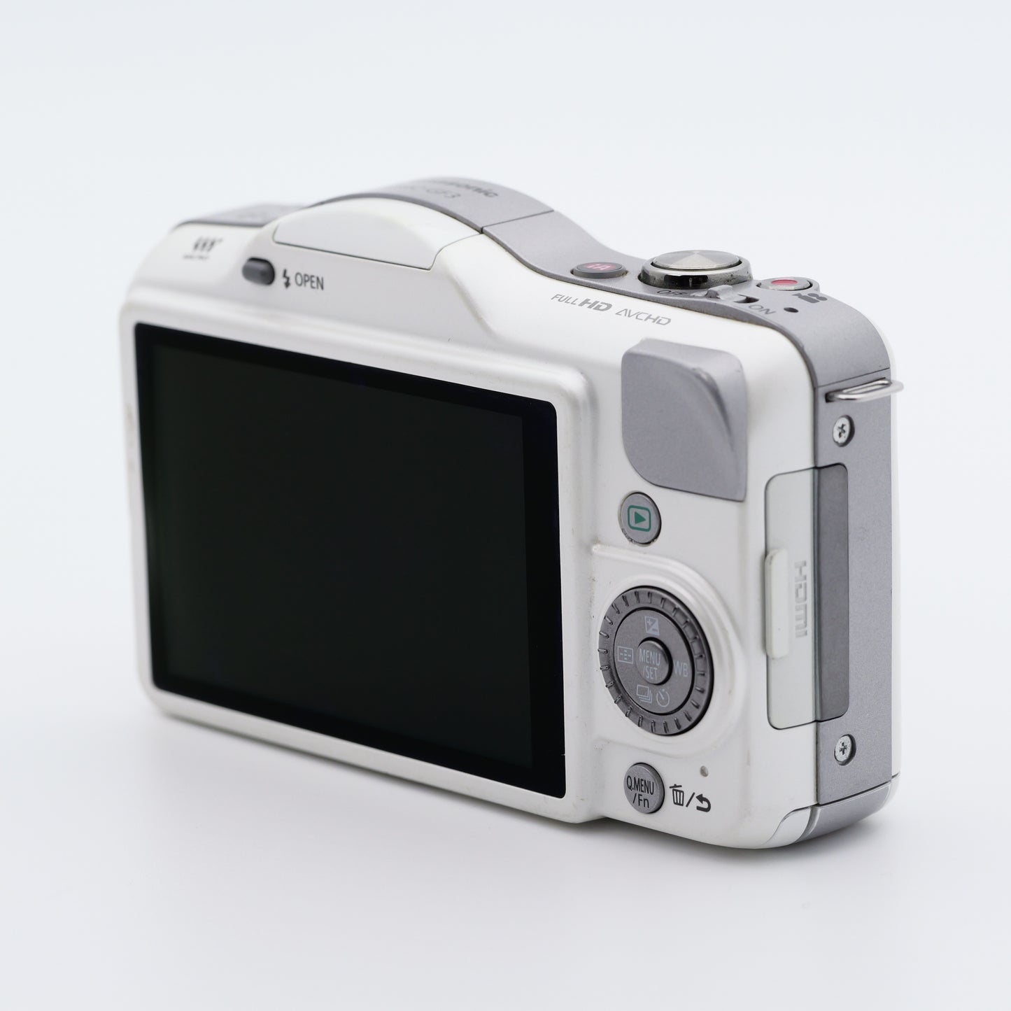 Panasonic DMC-GF3 ミラーレス一眼 パナソニック マイクロフォーサーズ
