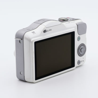 Panasonic DMC-GF3 ミラーレス一眼 パナソニック マイクロフォーサーズ