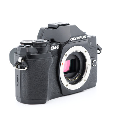ジャンク OLYMPUS OM-D E-M10 MarkIII ミラーレス一眼レフ オリンパス マイクロフォーサーズマウント