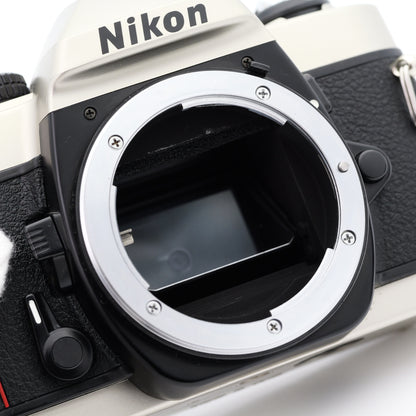 Nikon FM10 Ai-S 35-70mm F3.5-4.8フィルムカメラ ニコン Fマウント