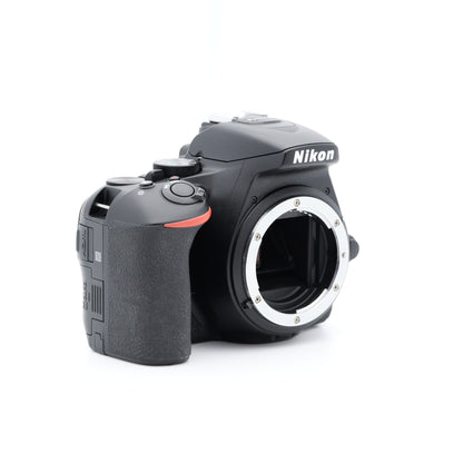 Nikon D5600 デジタル一眼レフ ニコン Fマウント