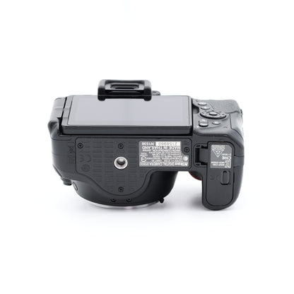 Nikon D5600 デジタル一眼レフ ニコン Fマウント