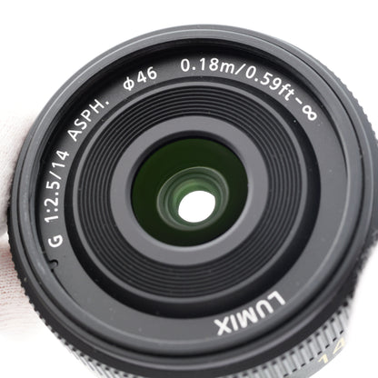 Panasonic 14mm F2.5 H-H014 レンズ パナソニック マイクロフォーサーズマウント