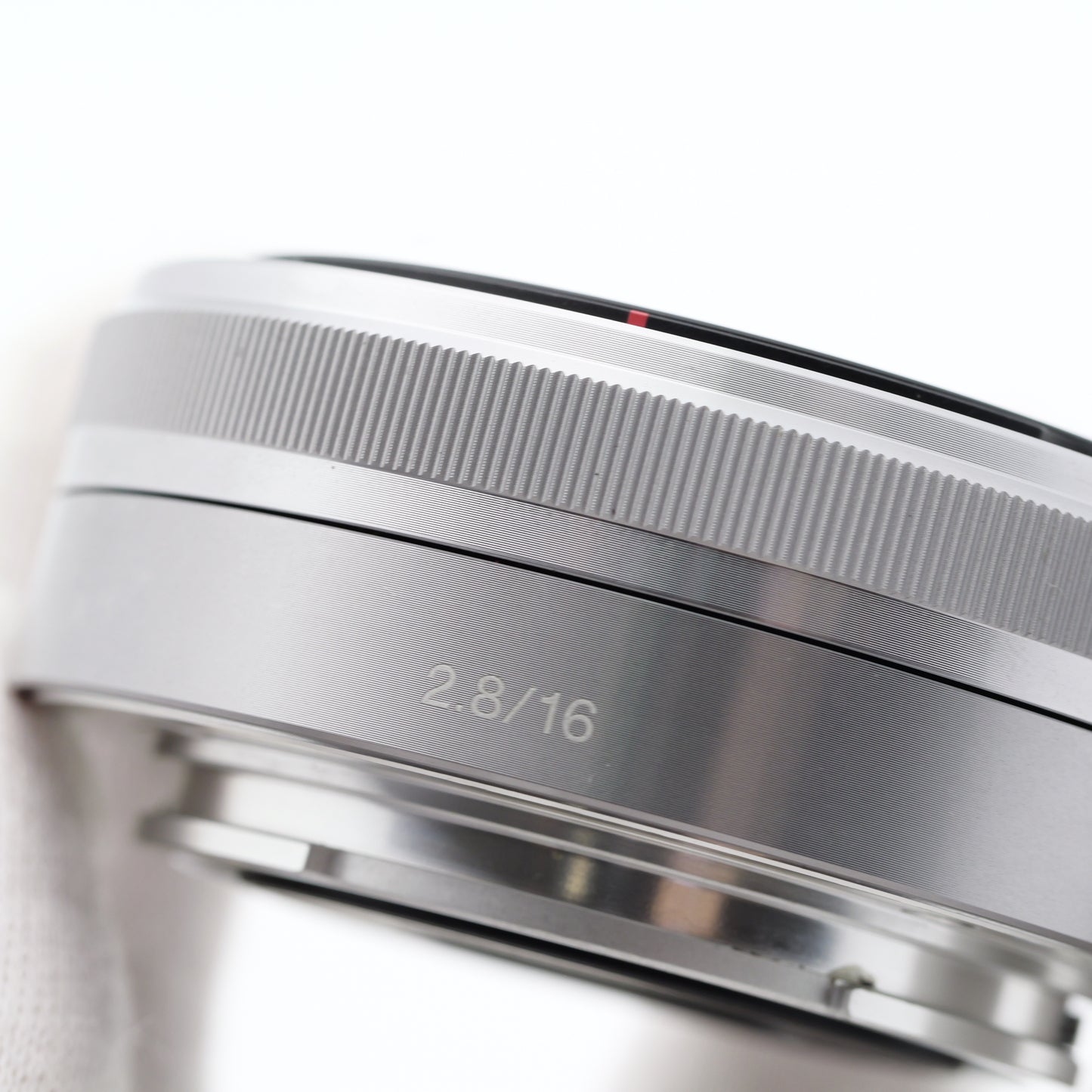 SONY E 16mm F2.8 SEL16F28 レンズ ソニー Eマウント