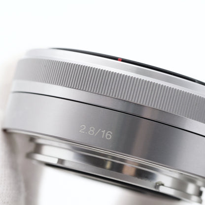 SONY E 16mm F2.8 SEL16F28 レンズ ソニー Eマウント