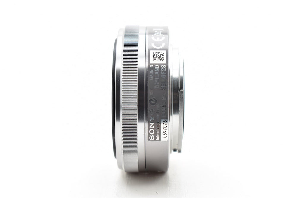 SONY E 16mm F2.8 SEL16F28 レンズ ソニー Eマウント