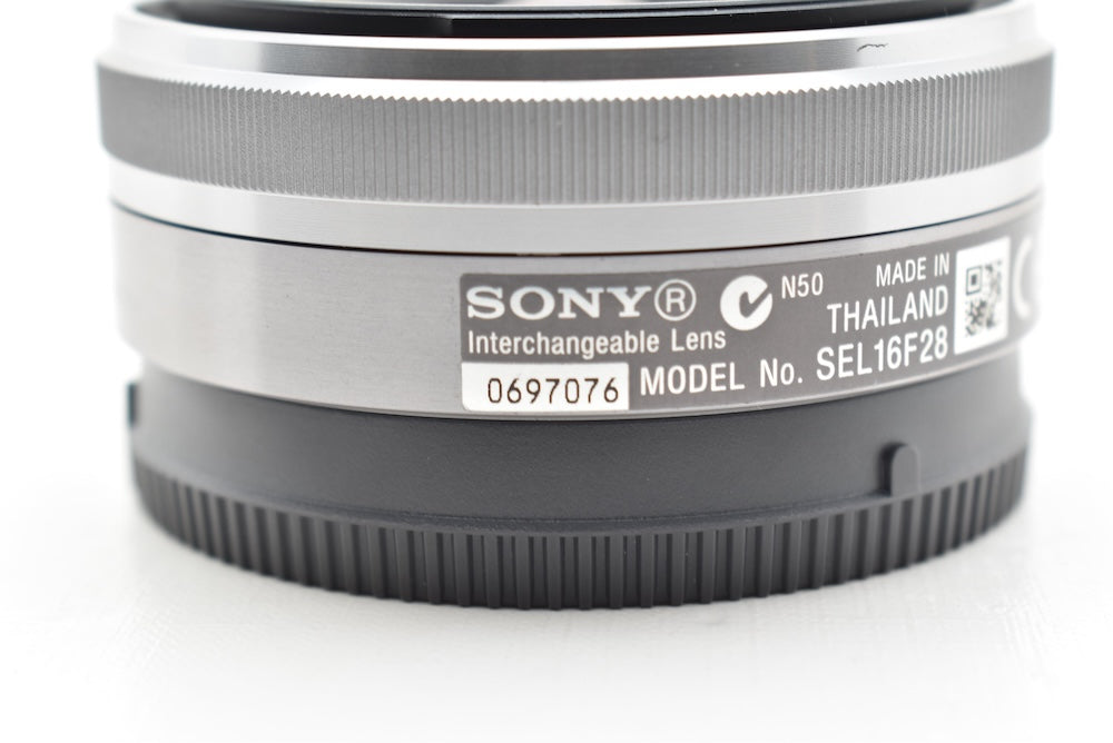 SONY E 16mm F2.8 SEL16F28 レンズ ソニー Eマウント