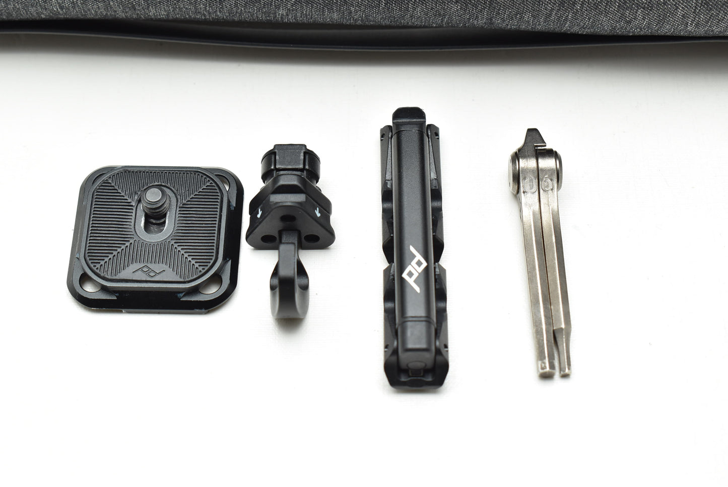 Peak Design TT-CB-5-150-CF-1 三脚