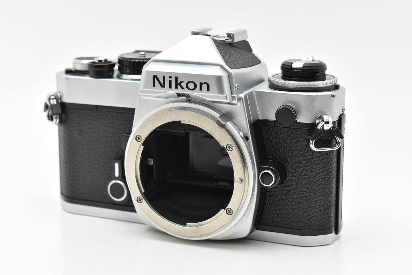 Nikon FE フィルムカメラ ニコン Fマウント
