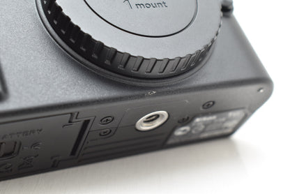 Nikon 1 V1 ミラーレス一眼 ニコン1マウント