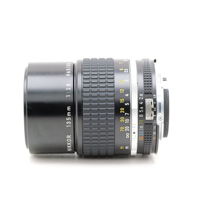Nikon Ai-S NIKKOR 135mm F2.8 レンズ ニコン Fマウント