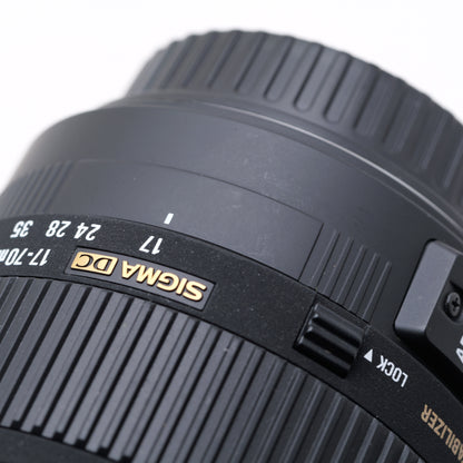 SIGMA 17-70mm F2.8-4 DC MACRO HSM レンズ キヤノン EFマウント