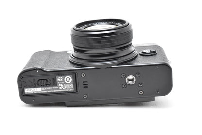 FUJIFILM X20 コンパクトデジタルカメラ 富士フイルム