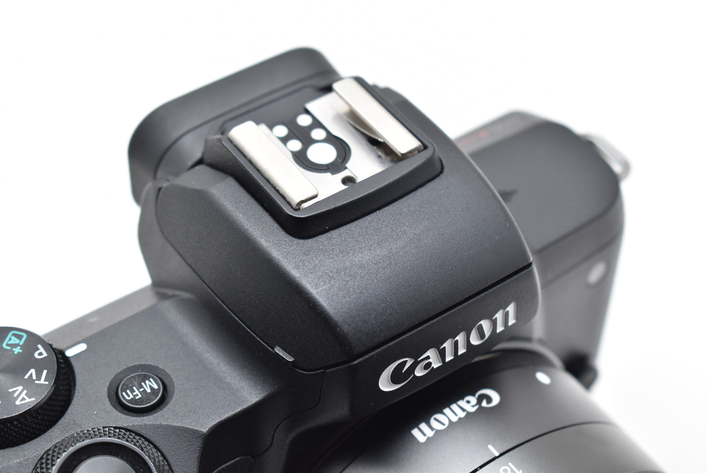 Canon EOS Kiss M EF-M 18-55mm 3.5-5.6 IS STM ミラーレス一眼 キヤノン EF-Mマウント