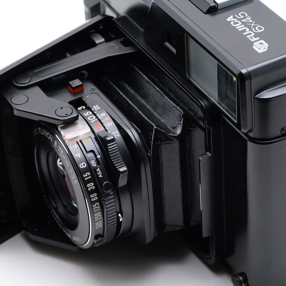 FUJIFILM GS645 Professional フィルムカメラ フジフィルム
